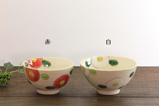 TSUBAKI 椿 飯碗 | 手描きのポップなツバキモチーフ | 赤白の飯碗