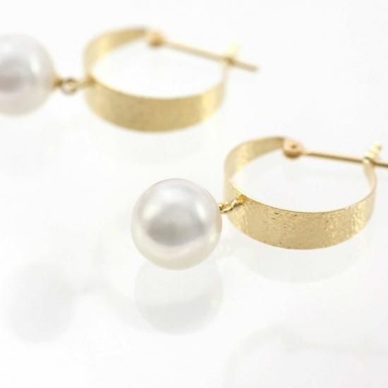 アクセサリーのプレゼント K18YG アコヤ真珠 フープピアス 18金