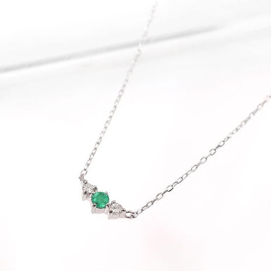 誕生日プレゼント K10WG ダイヤモンド＆エメラルド ネックレス |ギフト