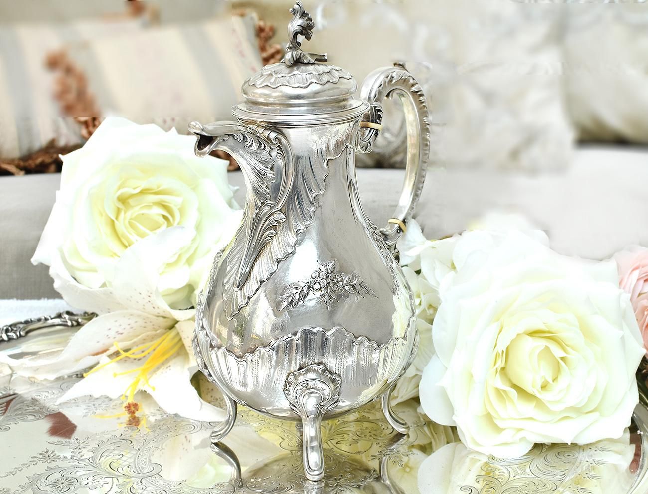 仏アンティークシルバー【純銀950】お花のコーヒーポット - Edwardian