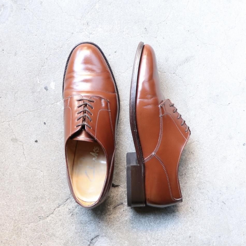 美品/希少品” Clarks（クラークス）プレーントゥシューズ SANDERS製