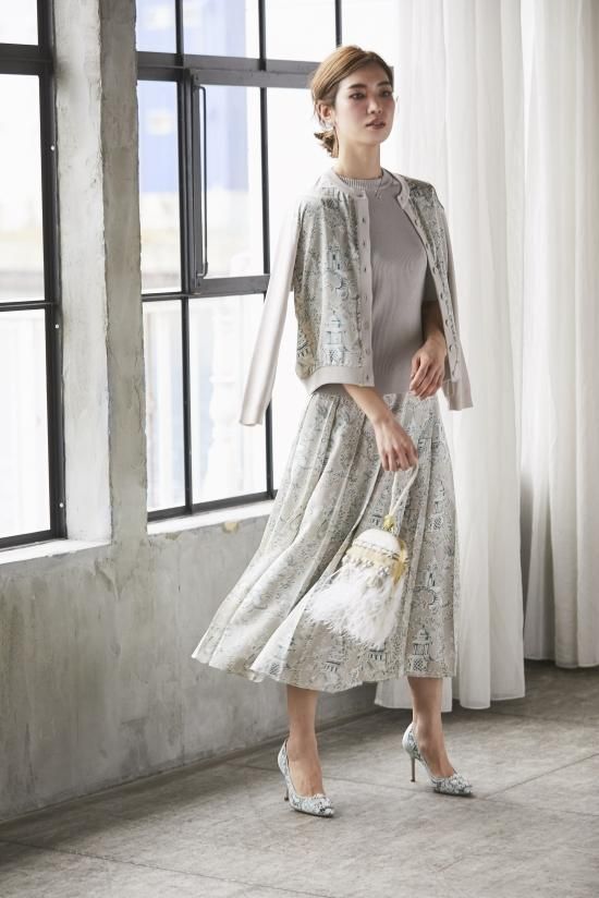 シノワズリサテンプリントカーディガン(グレージュ） - seventen