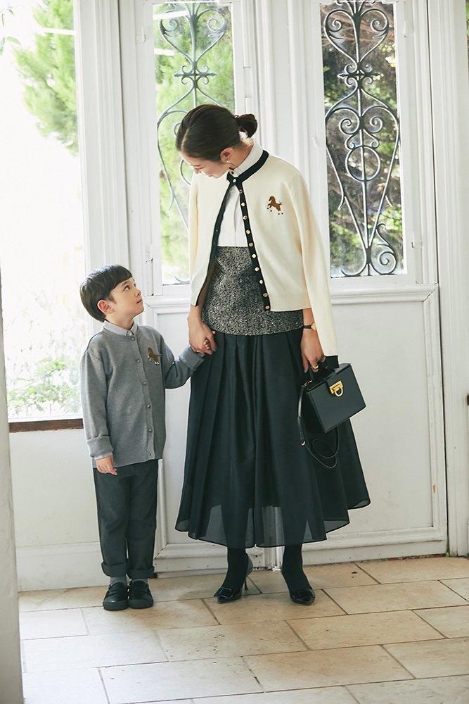 ワンポイント刺繍カーディガン(オフホワイト×ブラック) - seventen