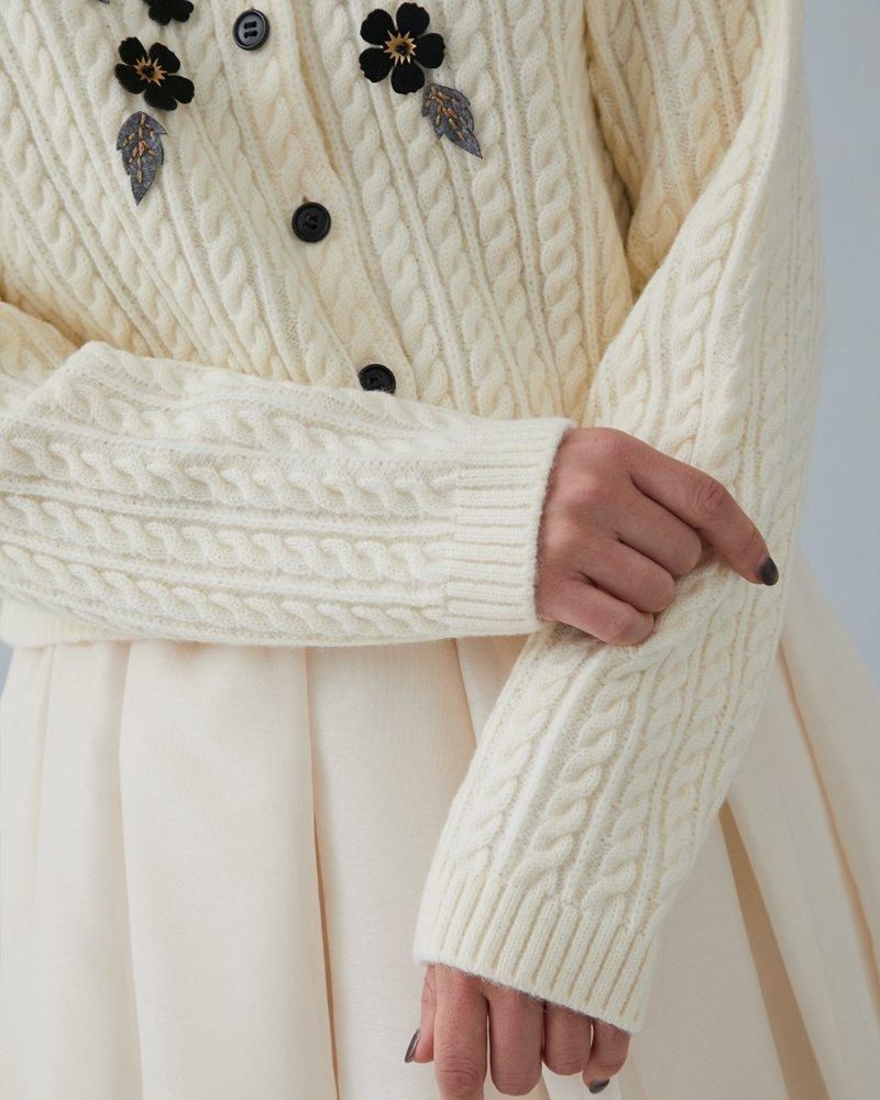 20％off】アップリケケーブルカーディガン(オフホワイト) - seventen