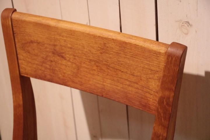 木製家具の製造工房ikususu(イクスス)のIXCS-22 デスクチェアーです