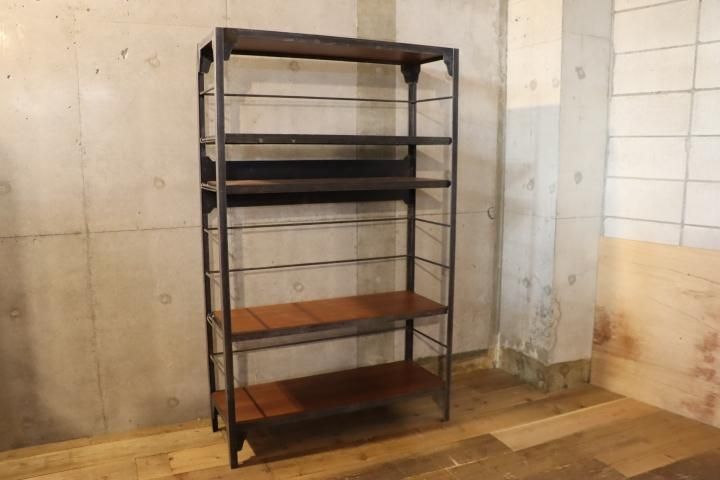 unico(ウニコ)のLUMBER(ランバー)シリーズよりトールシェルフです