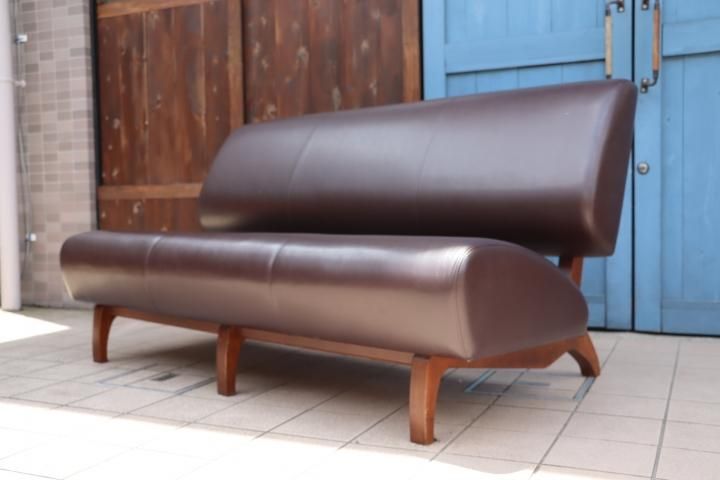 IDEE(イデー)で取り扱われていたCAGOLE BENCH SOFA(カゴル ベンチ