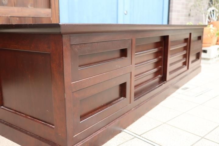 松本民芸家具のローボードのご紹介です。ミズメザクラ無垢材を使用した