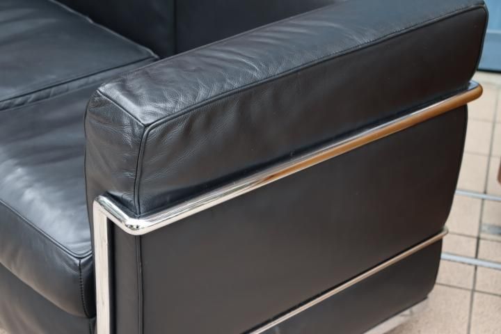 値下げ/IDC OTSUKA(大塚家具)のグラン・コンフォール 総革張り3人掛け