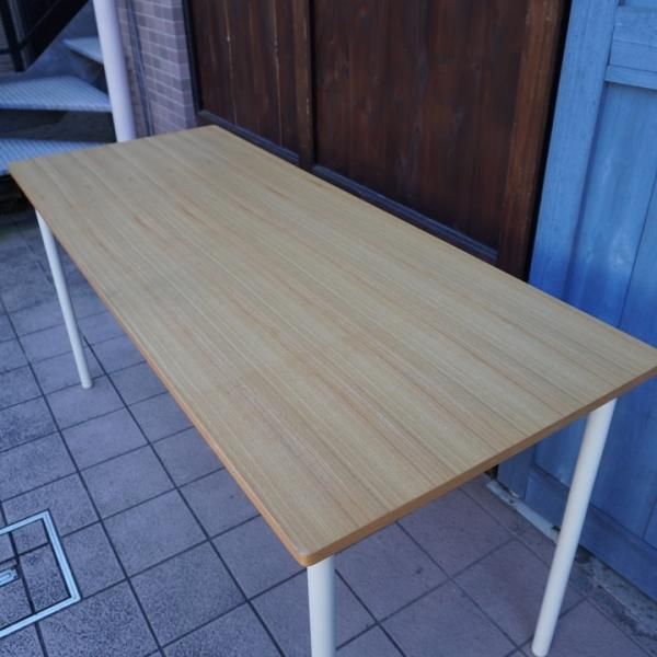 無印良品(MUJI)よりタモ材×スチールのパーソナルデスクです♪シンプル