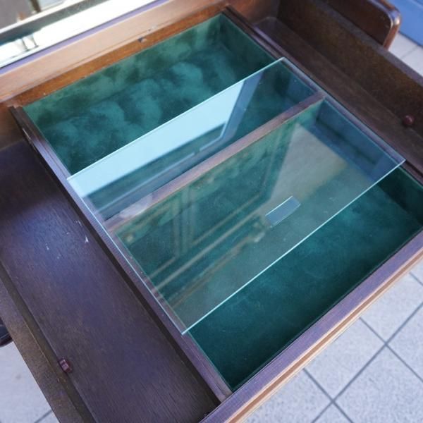 IDF太田長のATLANTA(アトランタ)シリーズのナラ材ドレッサー