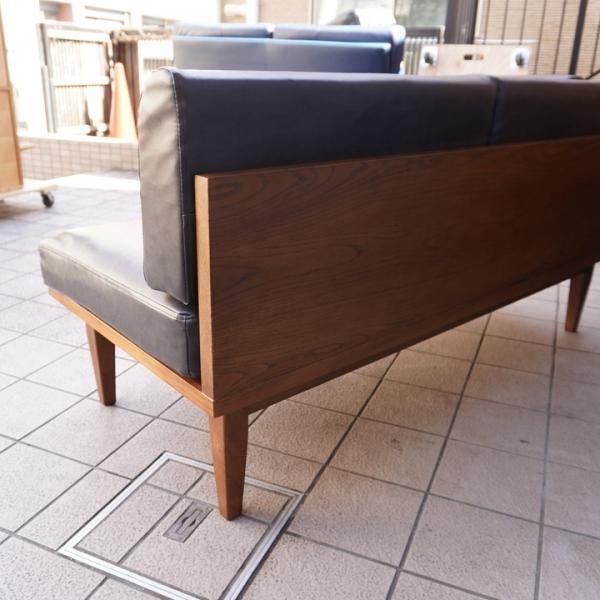 unico(ウニコ)のWICK(ウィック)シリーズのベンチアームです