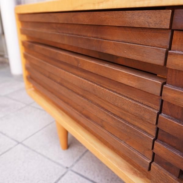 ACTUS(アクタス)で取り扱われていたRELIEF(レリーフ)テレビボード