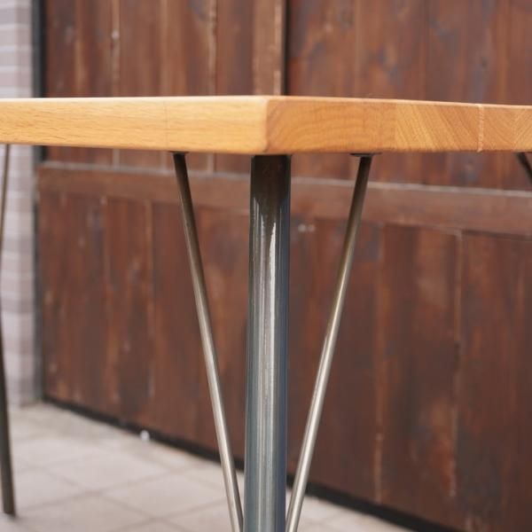 BIMAKES(ビメイクス)のSHINBASU(シンバス) オーク無垢材/アイアン脚