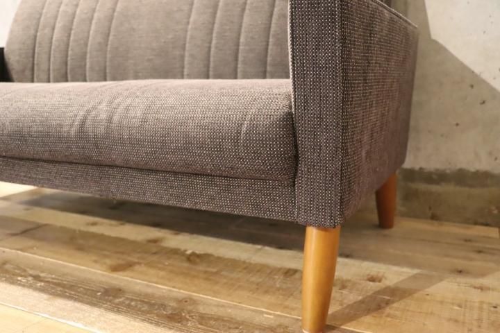 unico(ウニコ)がkarimoku(カリモク家具)とコラボしたヴィンテージ