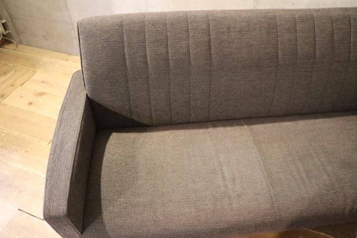 unico(ウニコ)がkarimoku(カリモク家具)とコラボしたヴィンテージ