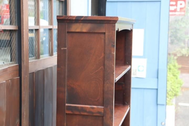 北海道民芸家具(HOKUMIN)のカバ無垢材を使用した、HM111K 重ね書棚