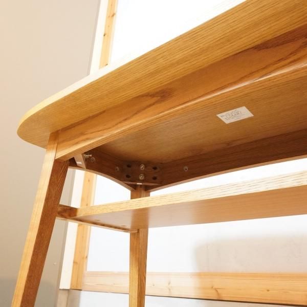 人気のunicoウニコのKURT(クルト)シリーズのカフェテーブルです