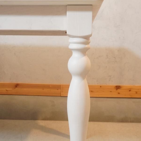 人気のFrancfranc(フランフラン)のARPA(アルパ)ダイニングテーブル