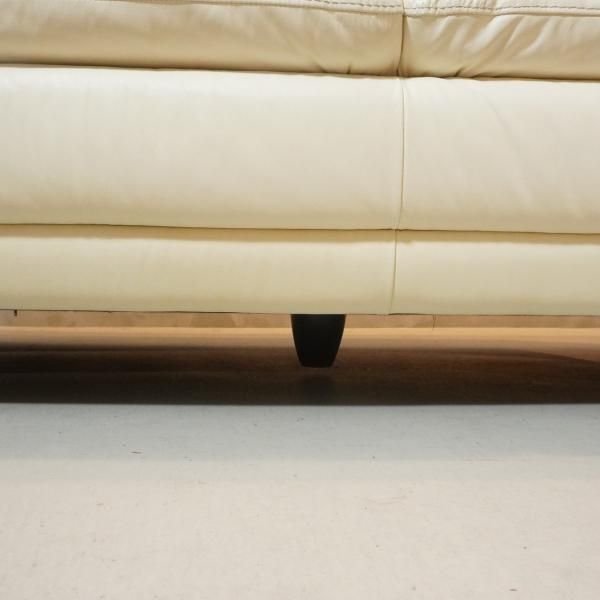 イタリアのソファブランド”s'accomodi(サコモディ)”の本革3人掛け