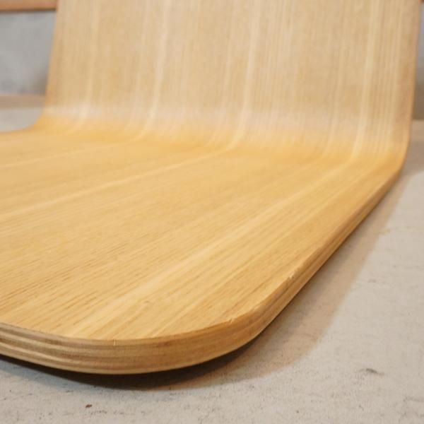 稀少な無印良品(MUJI)のタモ材とバーチ材を使用した曲木 座椅子 2脚