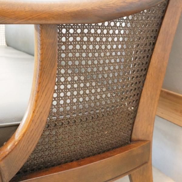 Karimoku(カリモク家具)のコロニアルシリーズの高級ラインGRAND