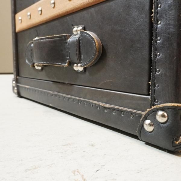 ASPLUND(アスプルンド)取扱いの英国メーカーHALO(ハロ)のSTONYHURST(ス