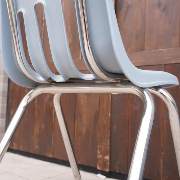 アメリカVIRCO(ヴァルコ)社の9000 CHAIR ブルーグレーです。機能的で