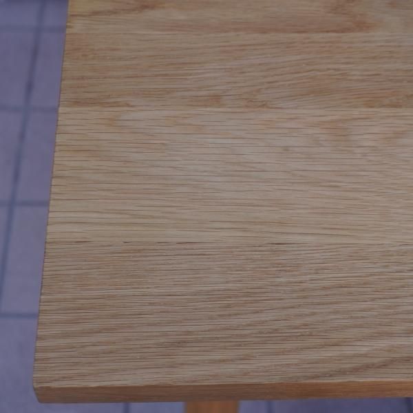 unico(ウニコ)のELEMT(エレムト)シリーズのダイニングテーブル/W1400