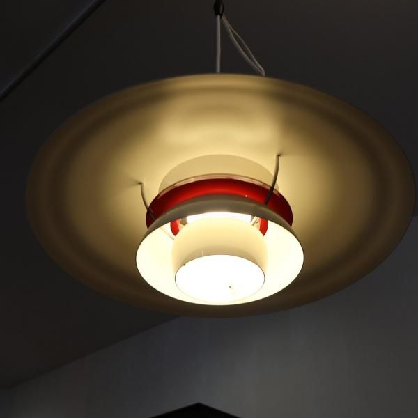 louis poulsen(ルイスポールセン)の名作ペンダントライトPH5です