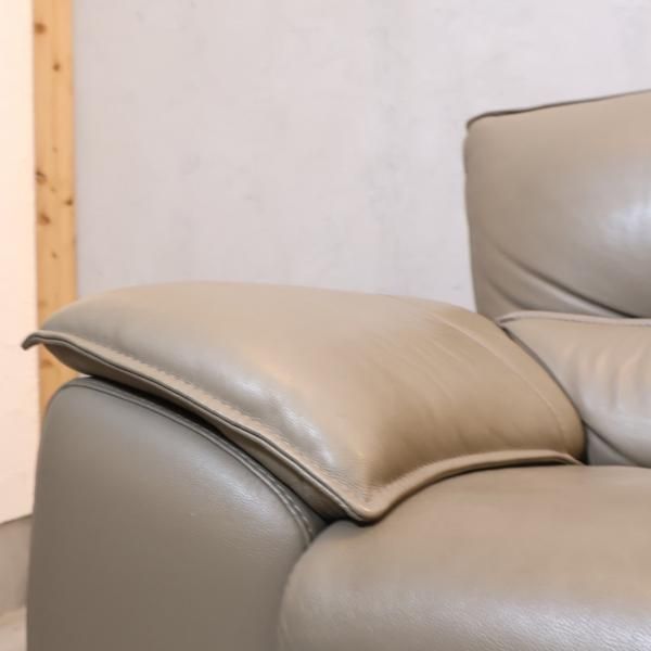 イタリア NICOLETTI(ニコレッティ)社のAriete(アリエテ) 総本革2人掛け