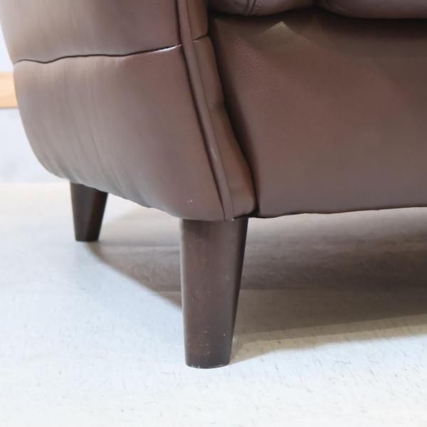 イタリアNATUZZI Editions(ナツッジ エディションズ)のGELOSO 総皮革 3