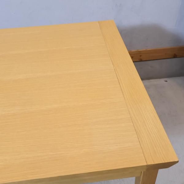 IDC OTSUKA(大塚家具) オクト オーク材 伸長式ダイニングテーブルです
