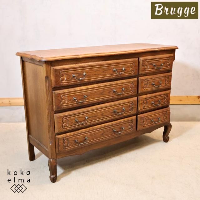 MITSUKOSHI BRUGE(三越ブルージュ) アンティーク調の猫脚チェストです