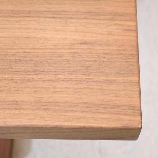 ACTUS(アクタス) OWN-S(オウン エス) ダイニングテーブルです