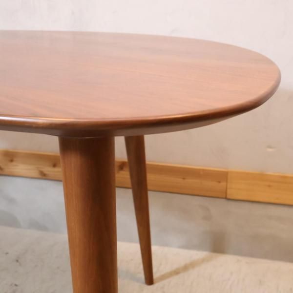 ACTUS(アクタス)のKULAUM(クラウム) ウォールナット材 ダイニング