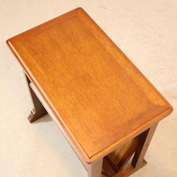 人気のmaruni(マルニ)の地中海シリーズのマガジンラックです