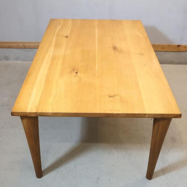 飛騨高山の家具メーカー キツツキマークの飛騨産業(HIDA)。森のことば