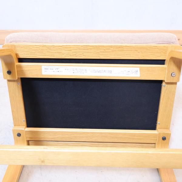 無印良品(MUJI)の人気のリビングでもダイニングでもつかえるベンチです