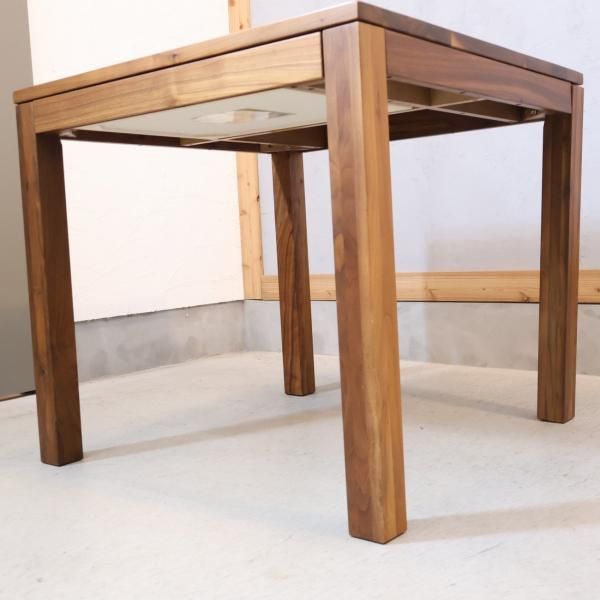 無印良品(MUJI)のウォールナット無垢材 引出し付ダイニングテーブル