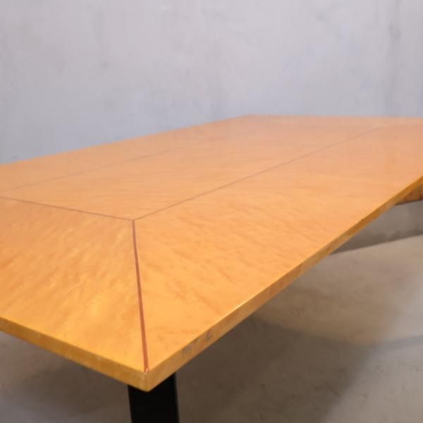 IDC OTSUKA(大塚家具)の人気シリーズSPLENDOR(スプレンダー)の