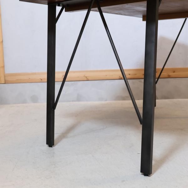 journal standard(ジャーナルスタンダードファニチャー)のCHINON