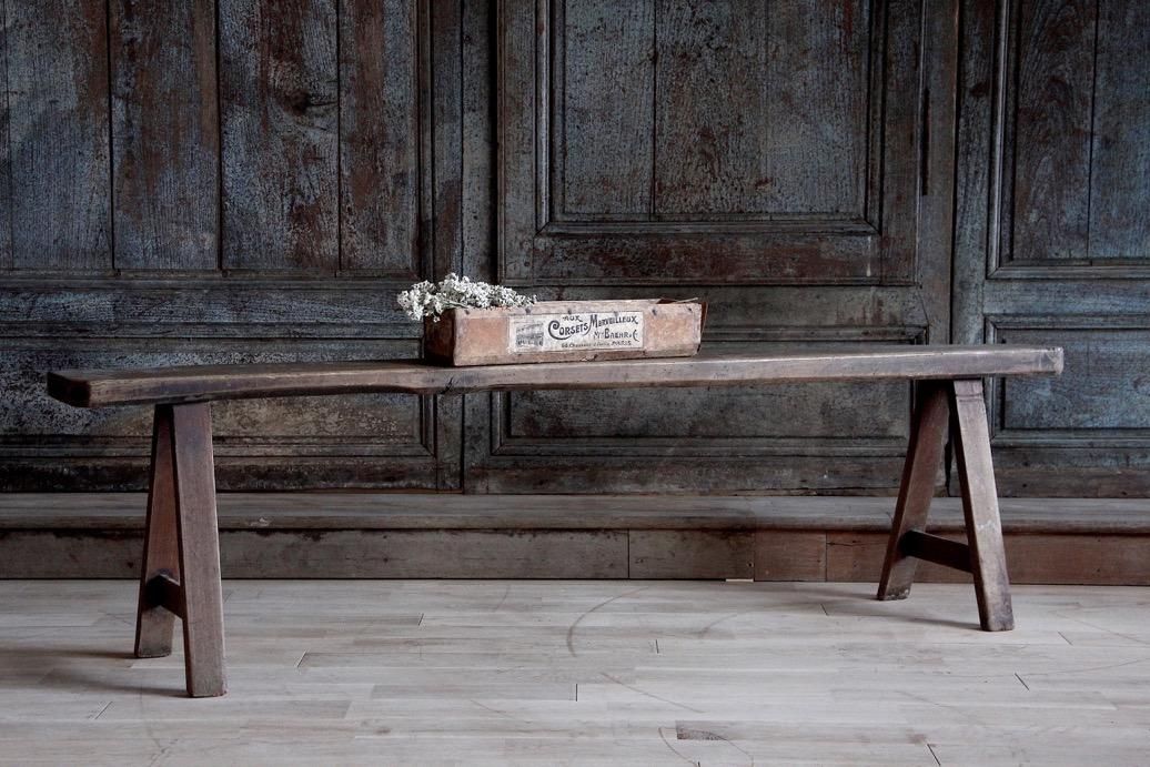 フランスアンティーク 木製ベンチA | 職人さんの巧みの技から生まれた