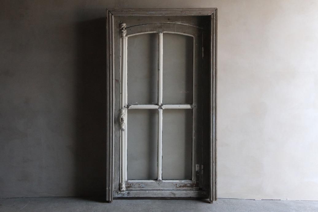 フランスアンティーク アーチ窓/グレモン錠/枠付き | 大きなガラス面の