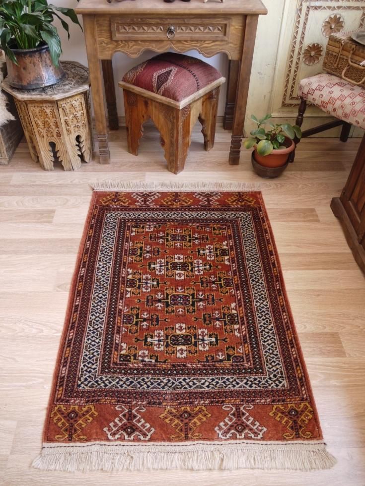 オールド絨毯 ヴィンテージラグ トルクメン ヨムート ヤムート ヨムット