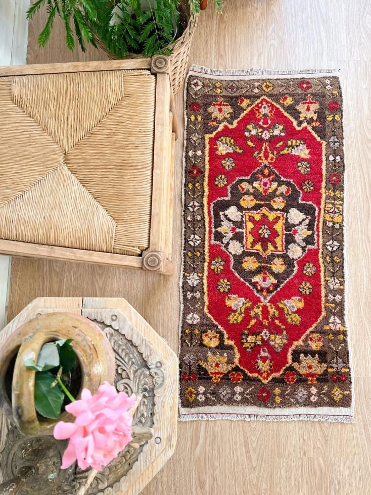 オールド絨毯 ヴィンテージラグ トルコ絨毯 カルス ヤストゥック