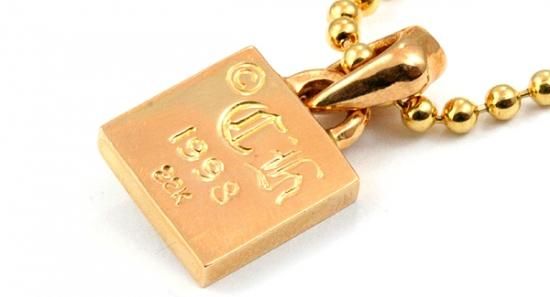 クロムハーツ（Chrome Hearts）ペンダント フレームド BSフレア