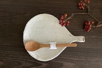 ミヤチヤスヨ｜枝葉皿｜マラカスぼうや｜作家のうつわ通販｜うつわ