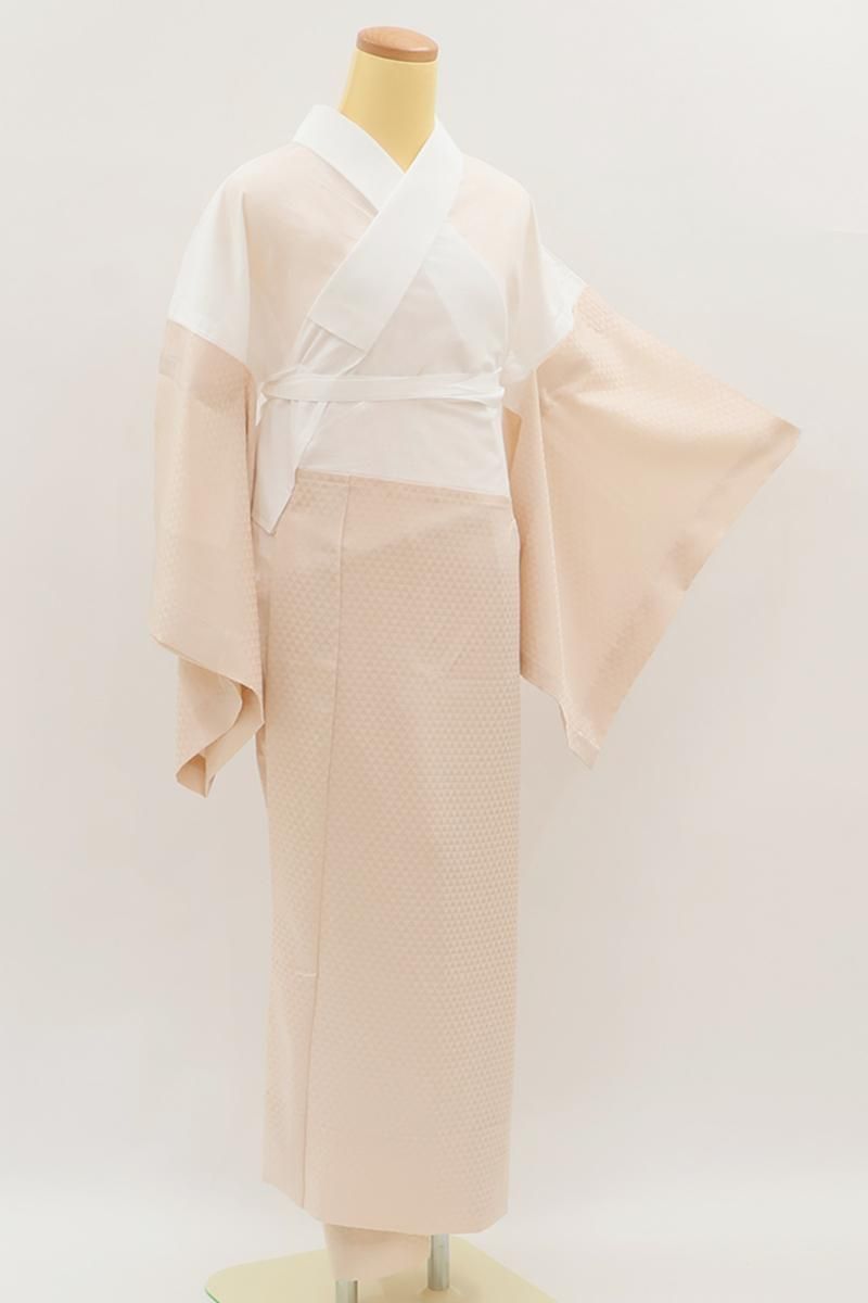 F-668】衿秀製 き楽っく 長襦袢 「千花」 灰桜（N） - 銀座きもの青木