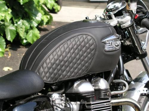 トライアンフ海外用品 レザー タンクカバー - MURASHIMA OnLineShop